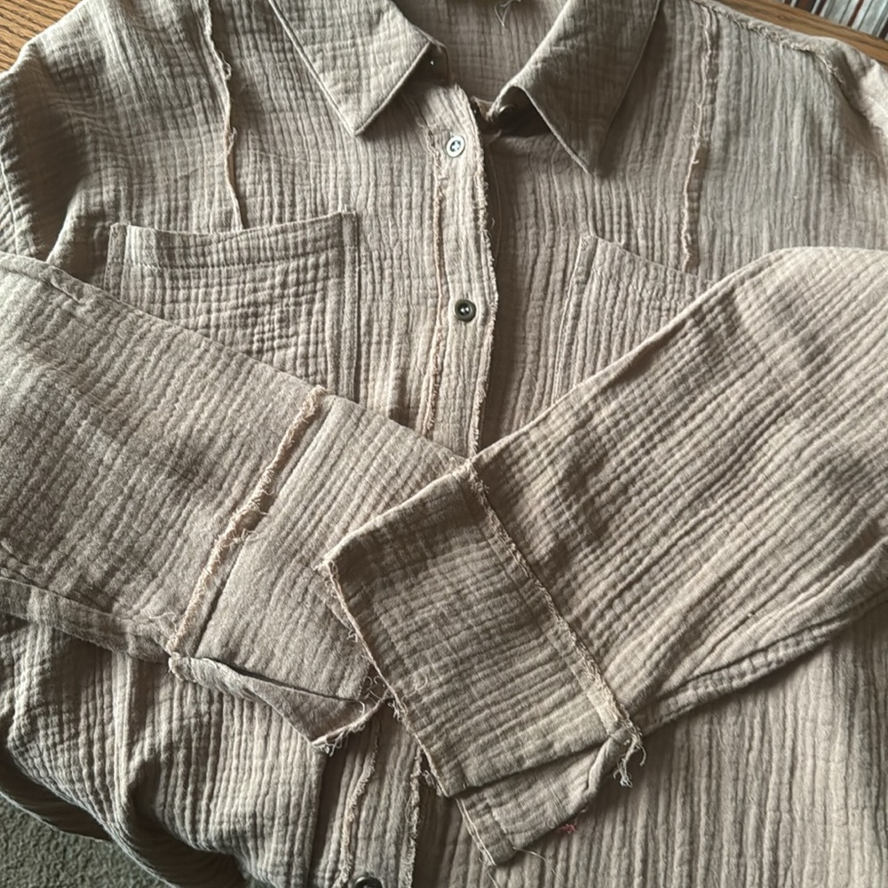 NWOT New In Gauze Top—Size medium - Picture 3 of 4